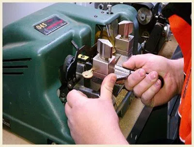 Skokie IL Locksmith Store Skokie, IL 847-941-0143 - 18-key-making